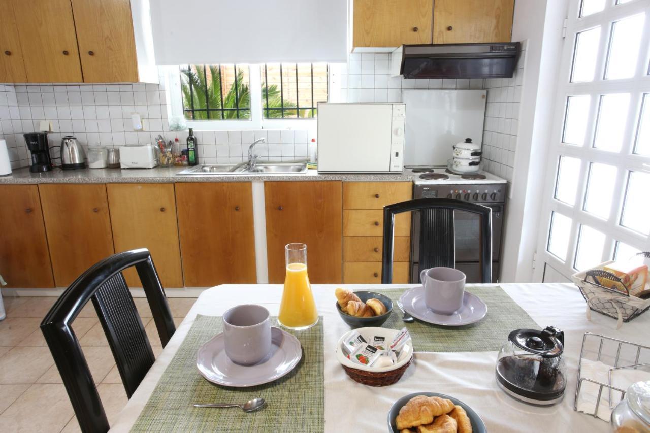 House Near The Athens Airport, Spata. Екстер'єр фото